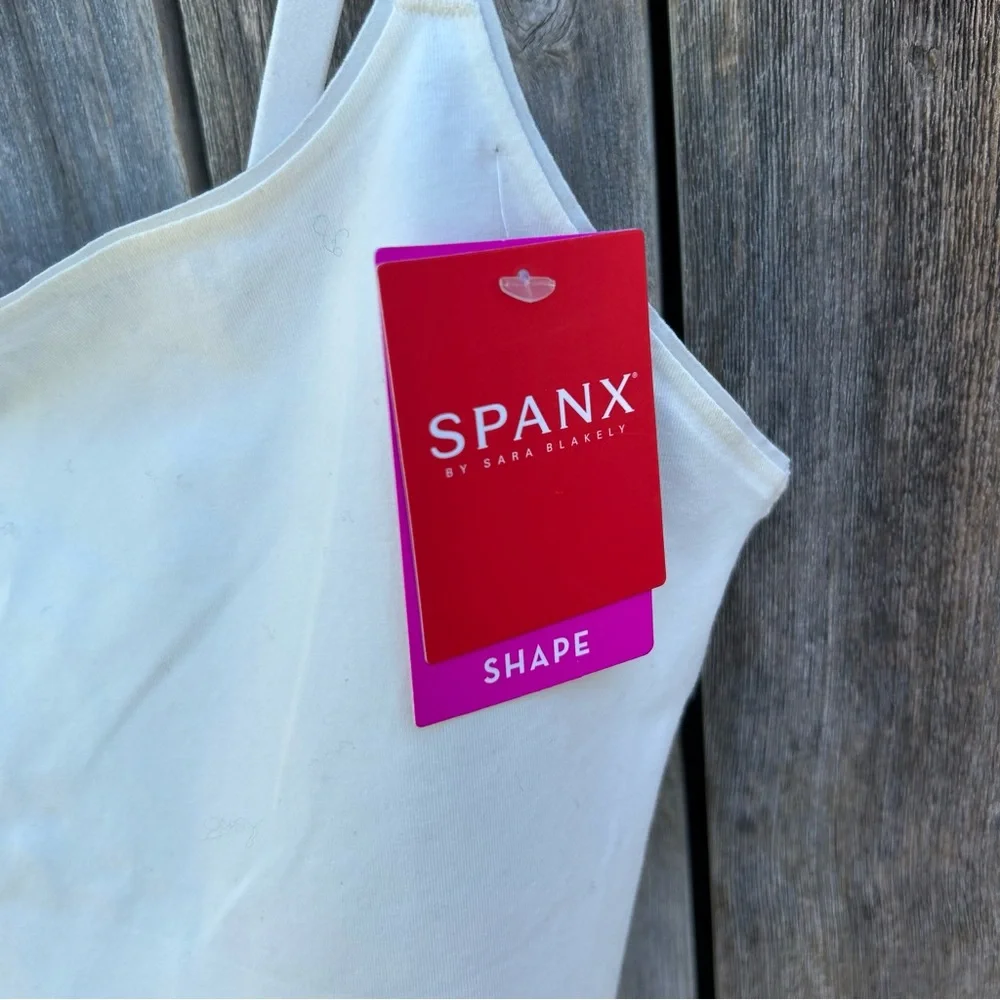 NWT Spanx In and Out Cami Camisole Powder M - Picture 8 of 15